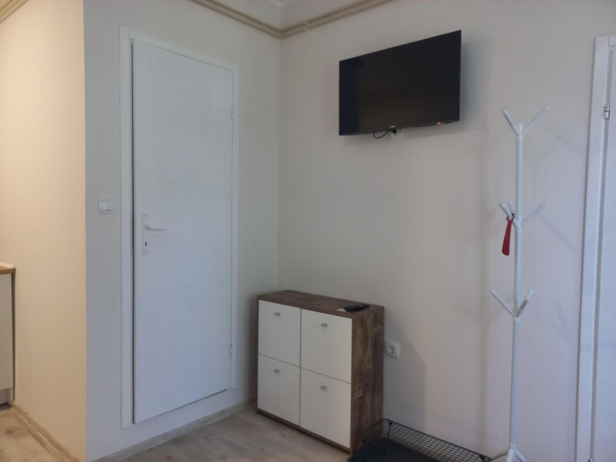 Kod Velikih Tuja Apartment Melenci Ngoại thất bức ảnh